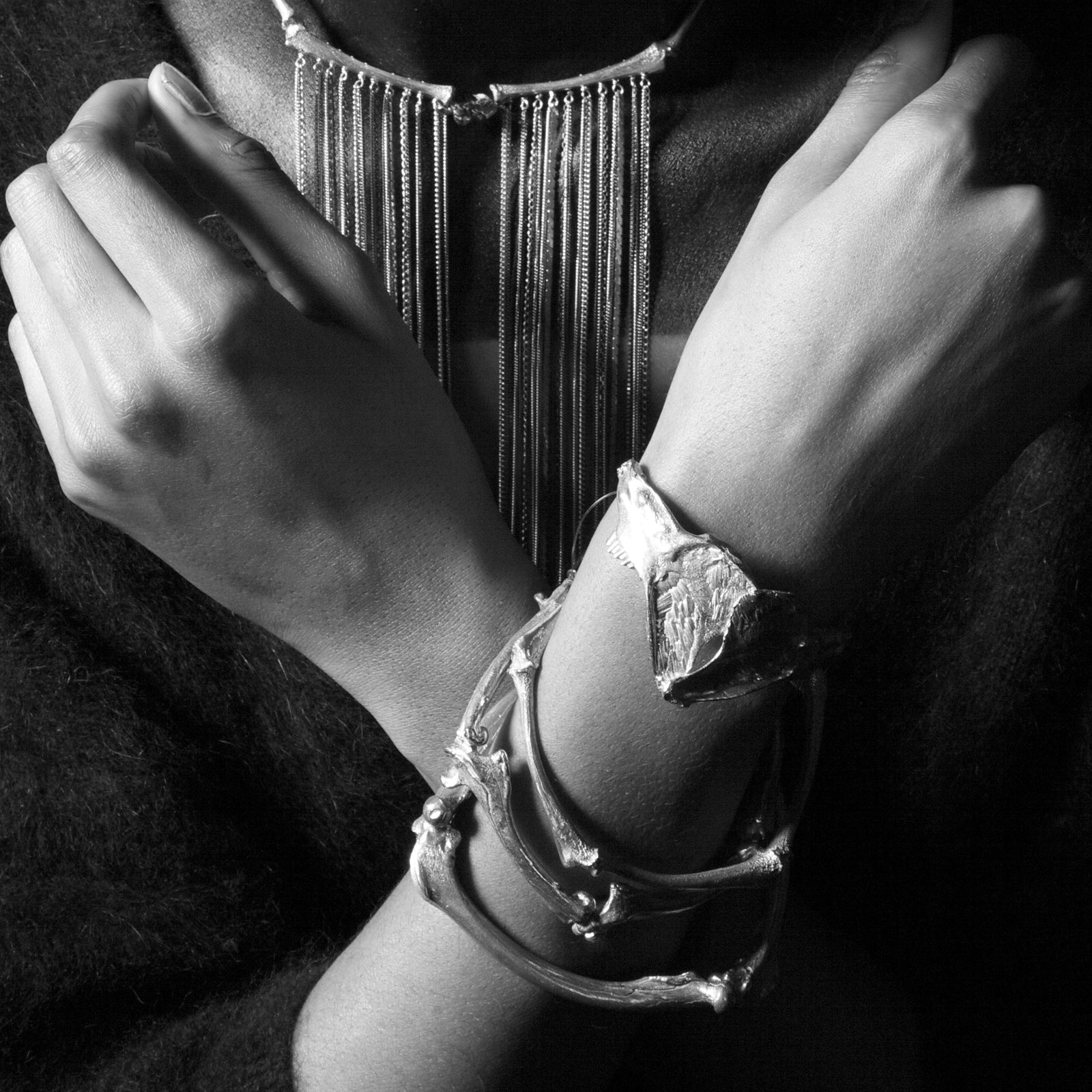Jaw Bone Bracelet Gold