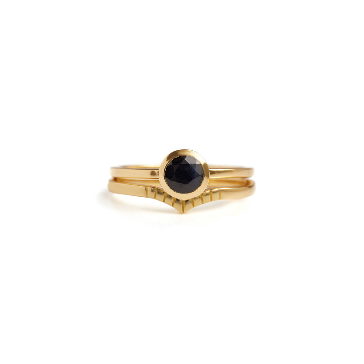 Peak Engraved & Solitaire Stack Solid Gold