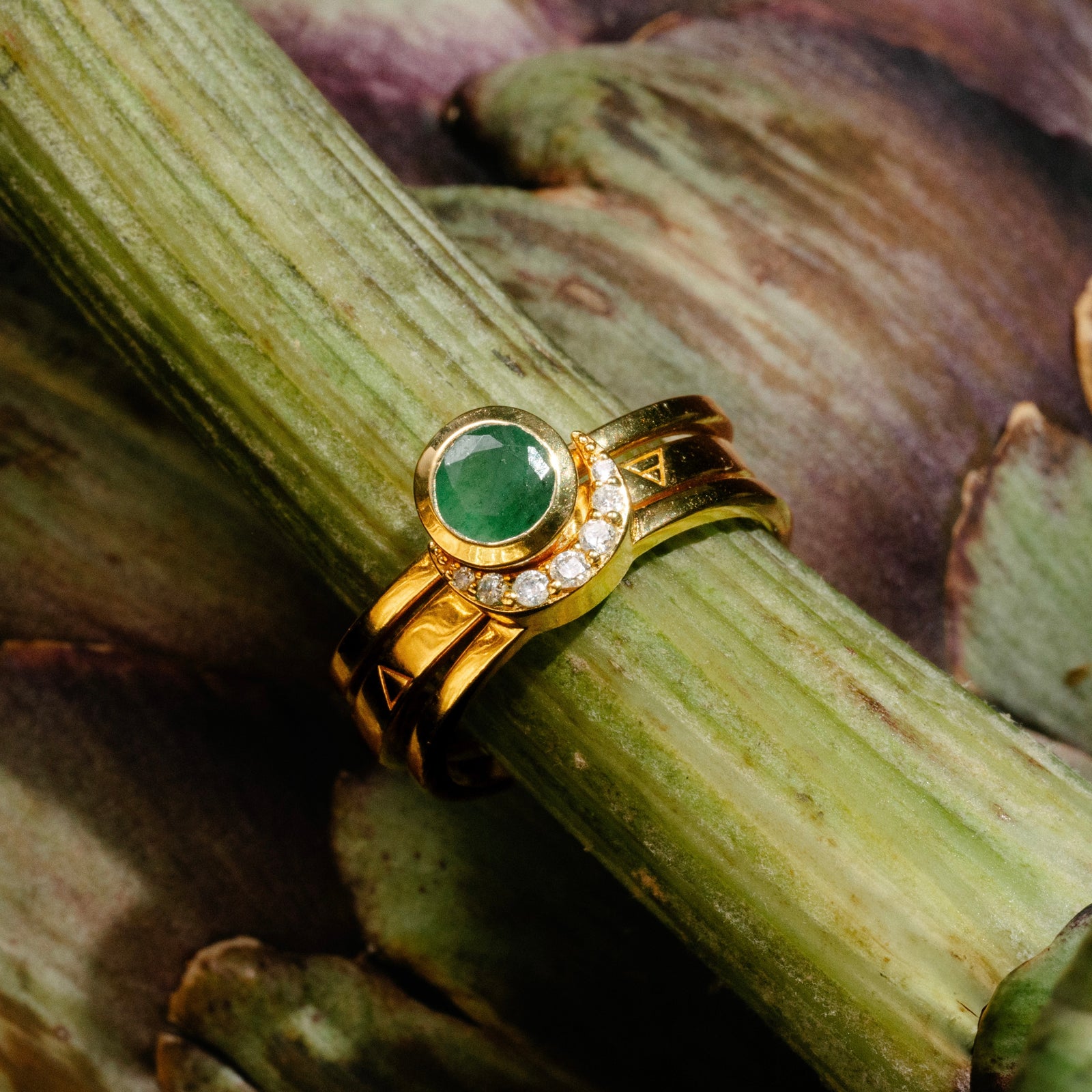 Eclipse Fine Stack Emerald Solid Gold