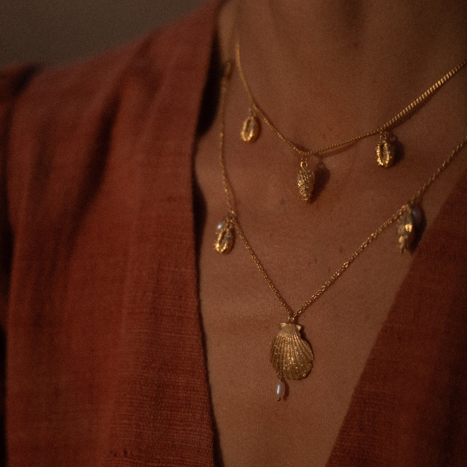 Calypso Pearl Necklace Gold