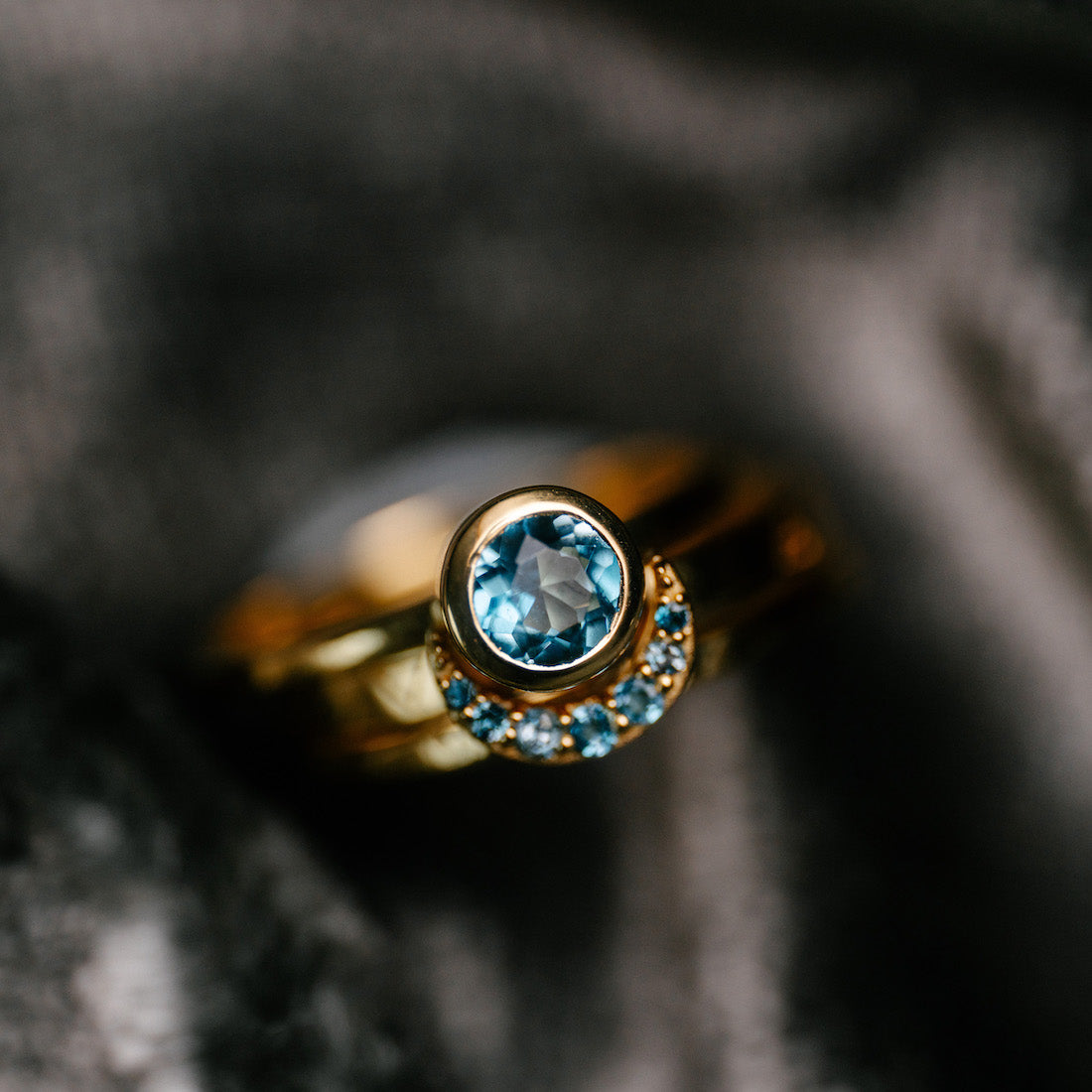 Eclipse Fine Stack Topaz Solid Gold