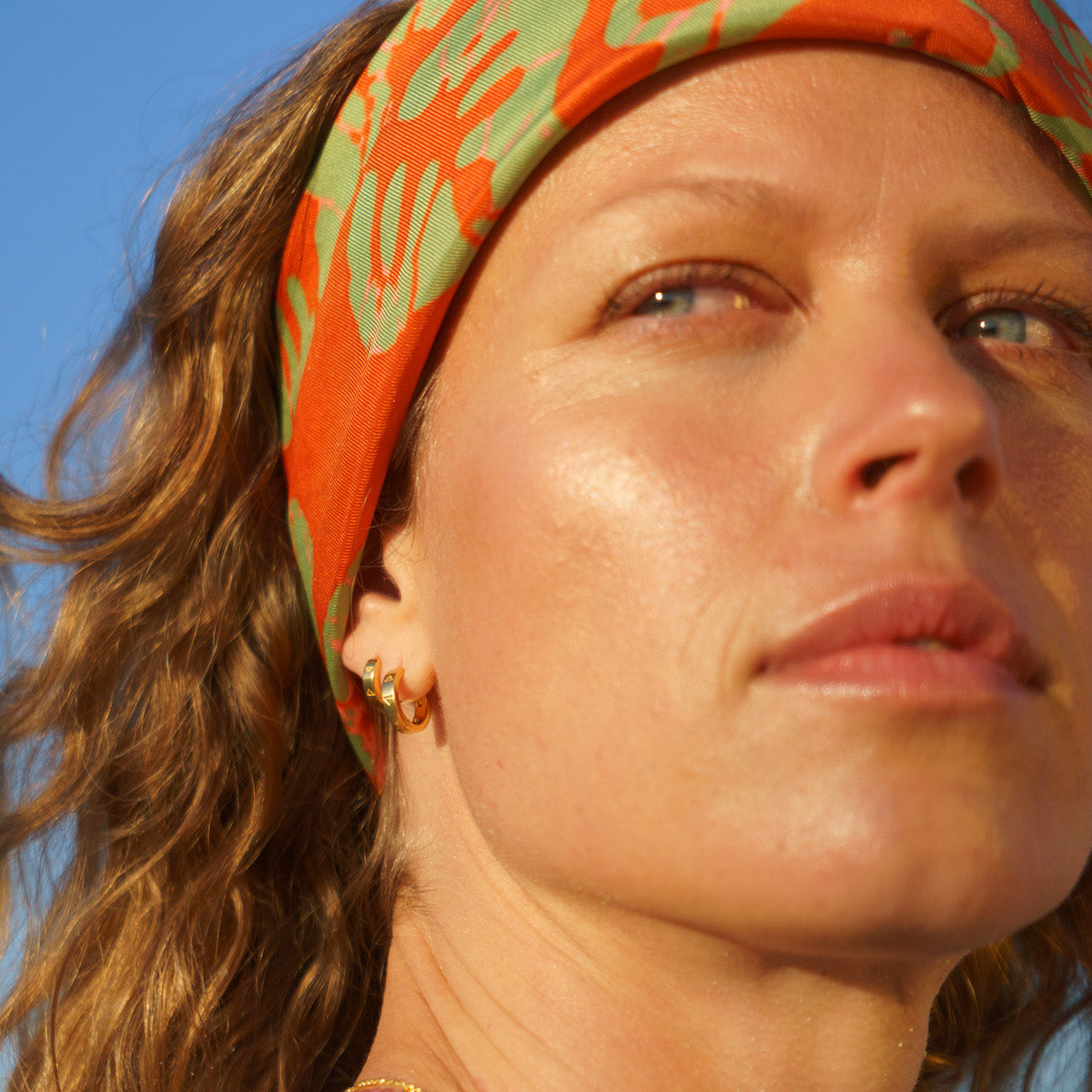 Four Elements Huggies Solid Gold