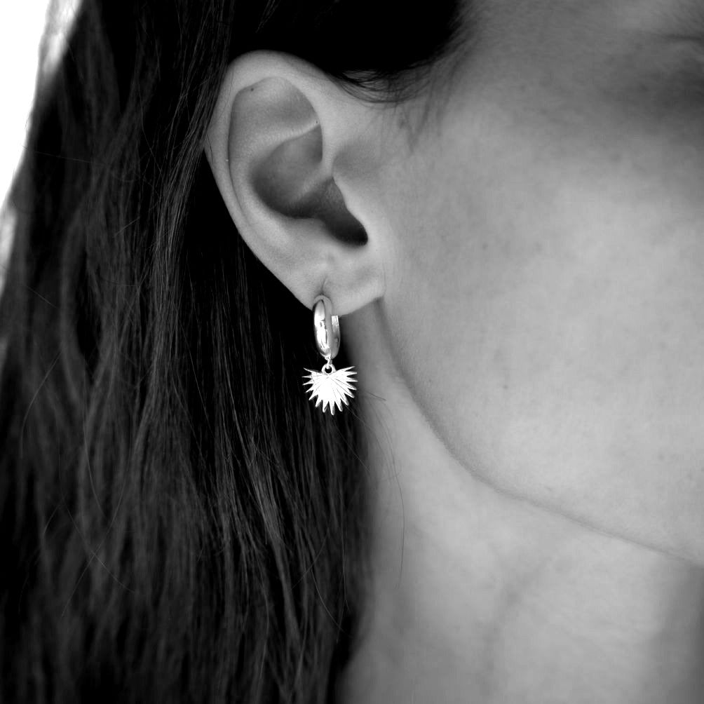 Ishtar Chunky Hoop Earrings Gold