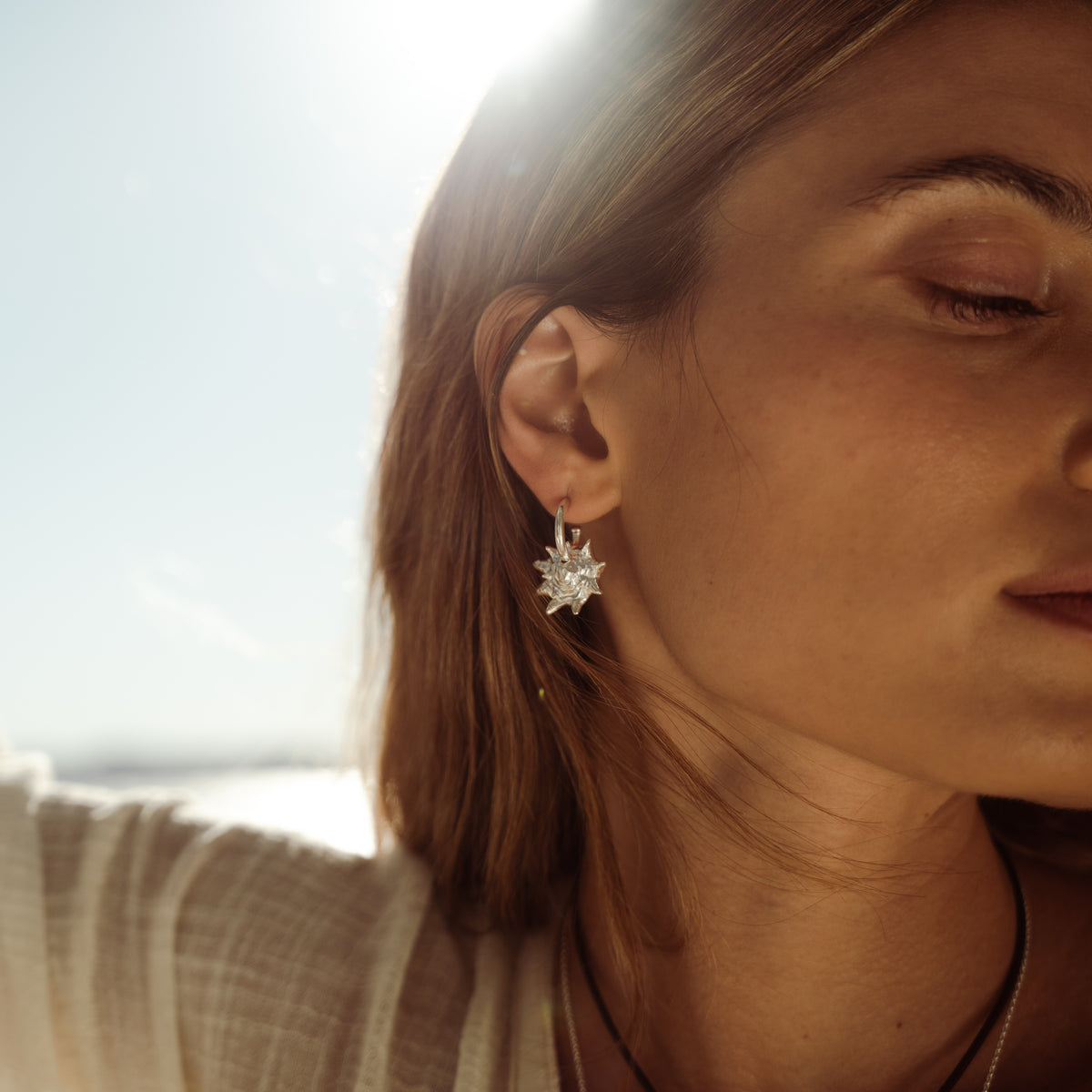 Queen Conch Chunky Hoop Earrings Silver