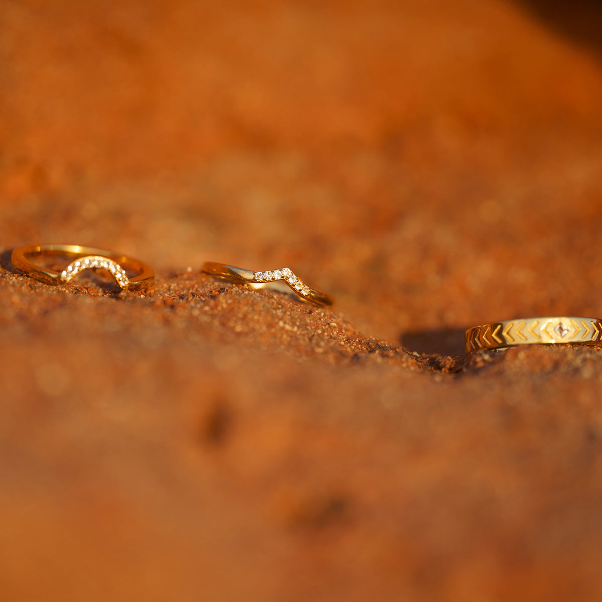 Mountain Pave & Solitaire Stack Solid Gold
