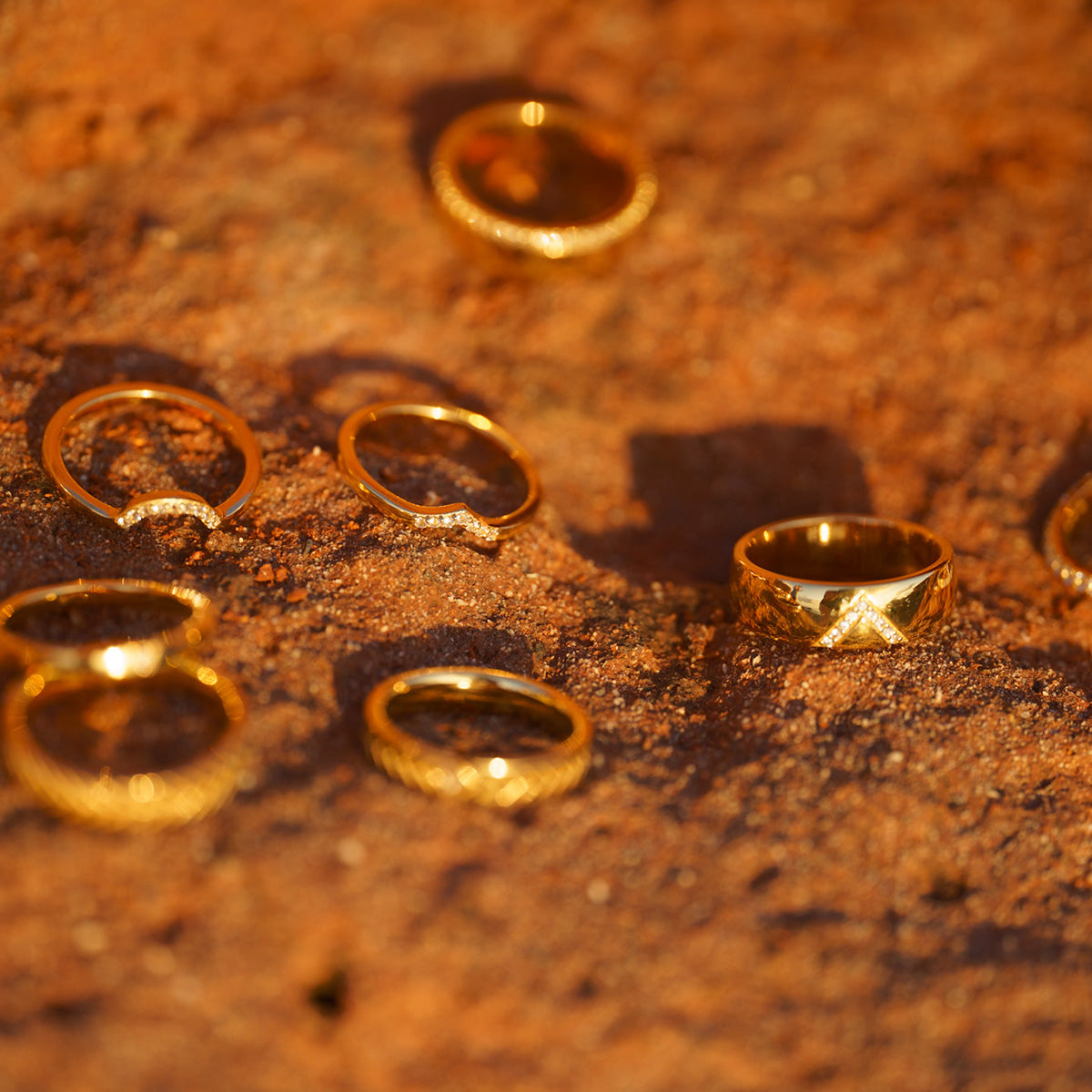 Mountain Pave & Solitaire Stack Solid Gold