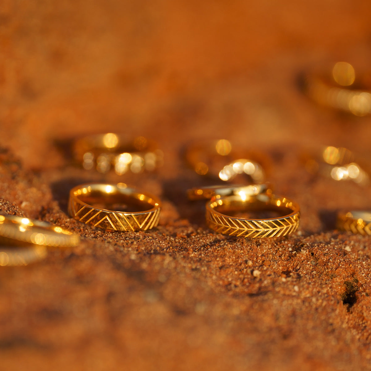 Geo Ring Solid Gold