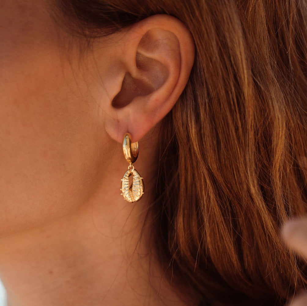 Aphrodite Chunky Hoop Earrings Gold