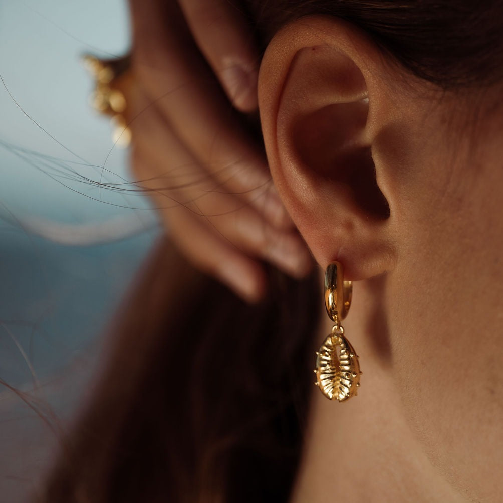 Aphrodite Chunky Hoop Earrings Gold