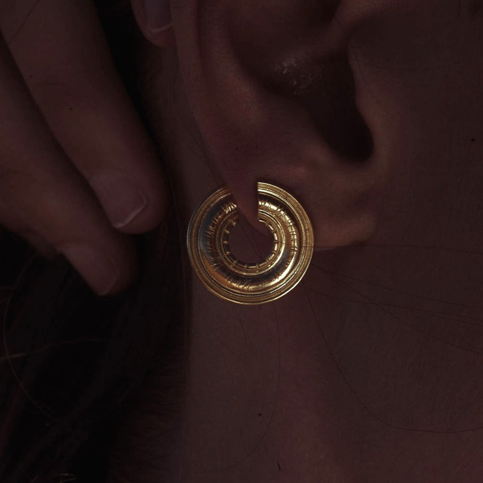 Galatea Twisted Stud Earrings Gold