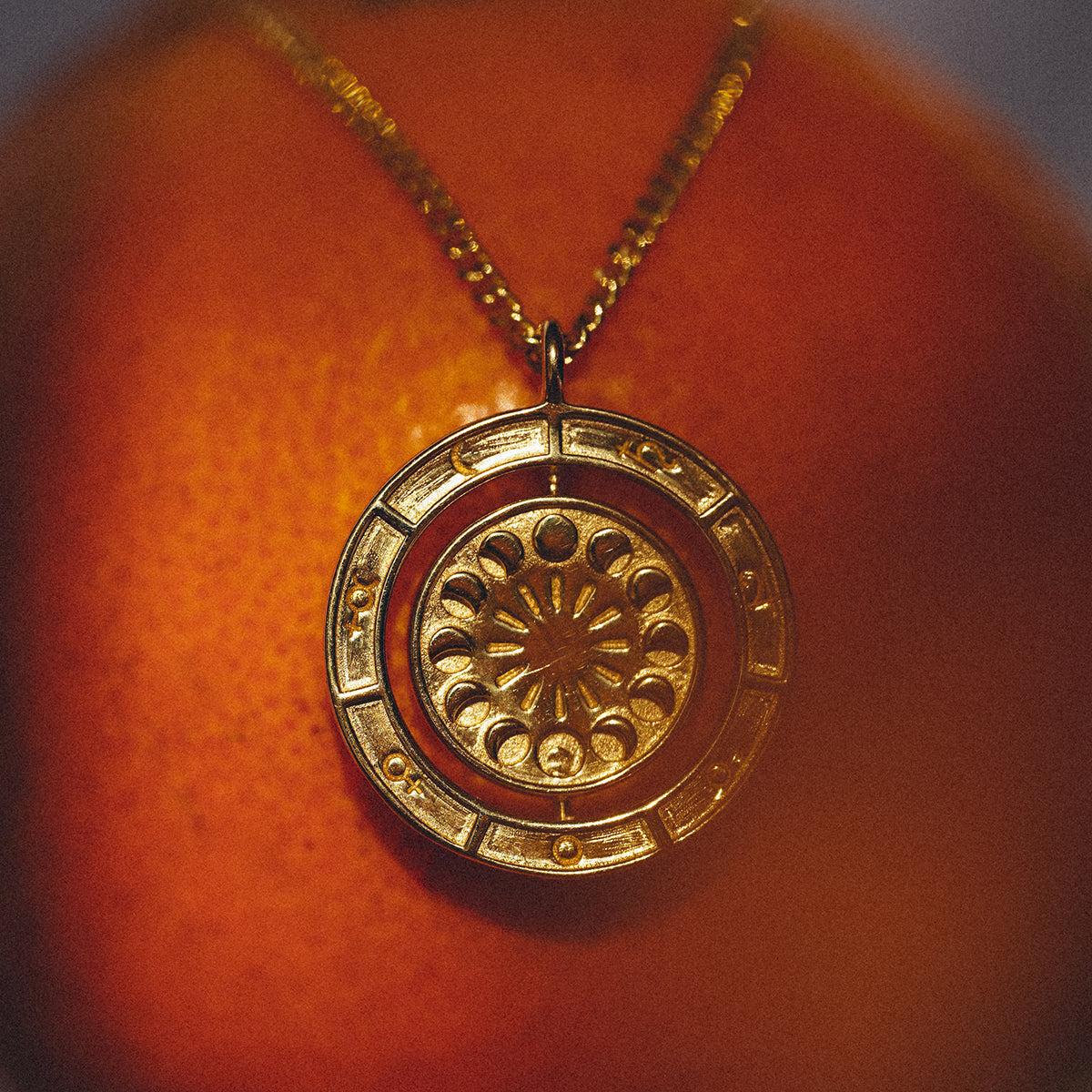 Alchemist's Mini Spinning Necklace Solid Gold