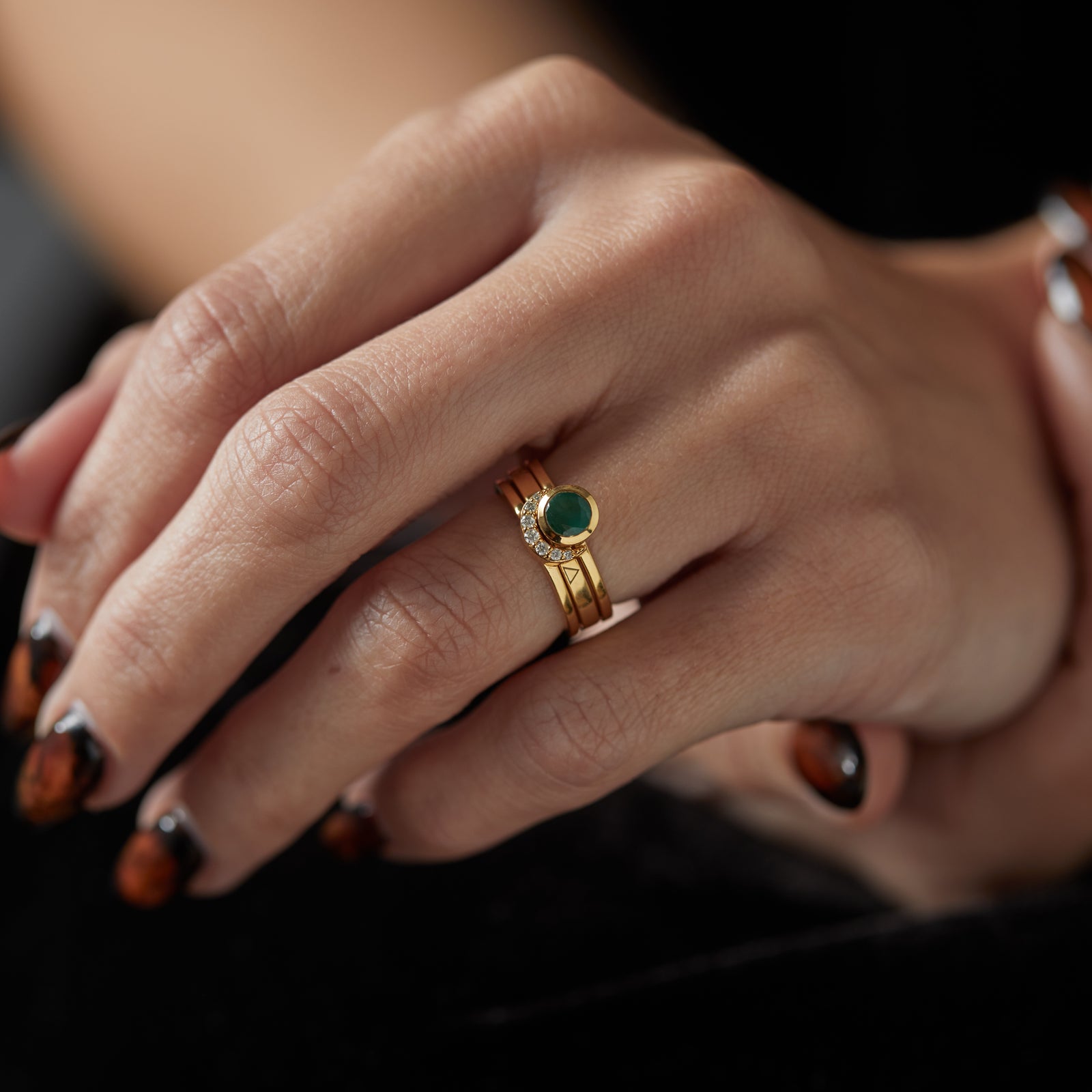 Eclipse Fine Stack Emerald Solid Gold