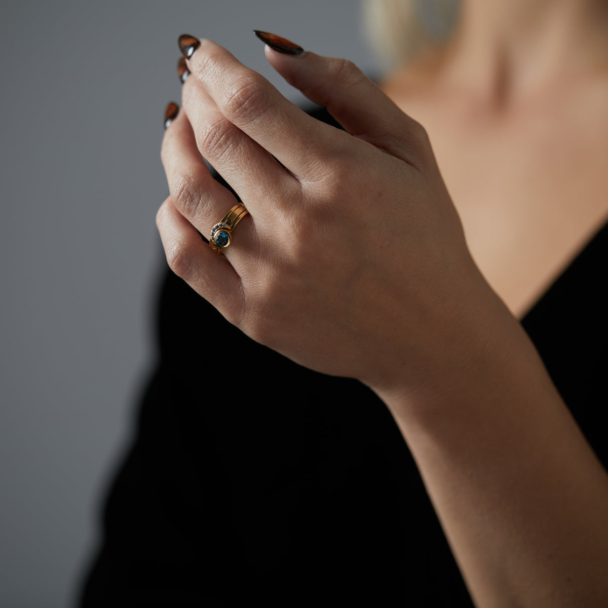 Eclipse Fine Stack Topaz Solid Gold