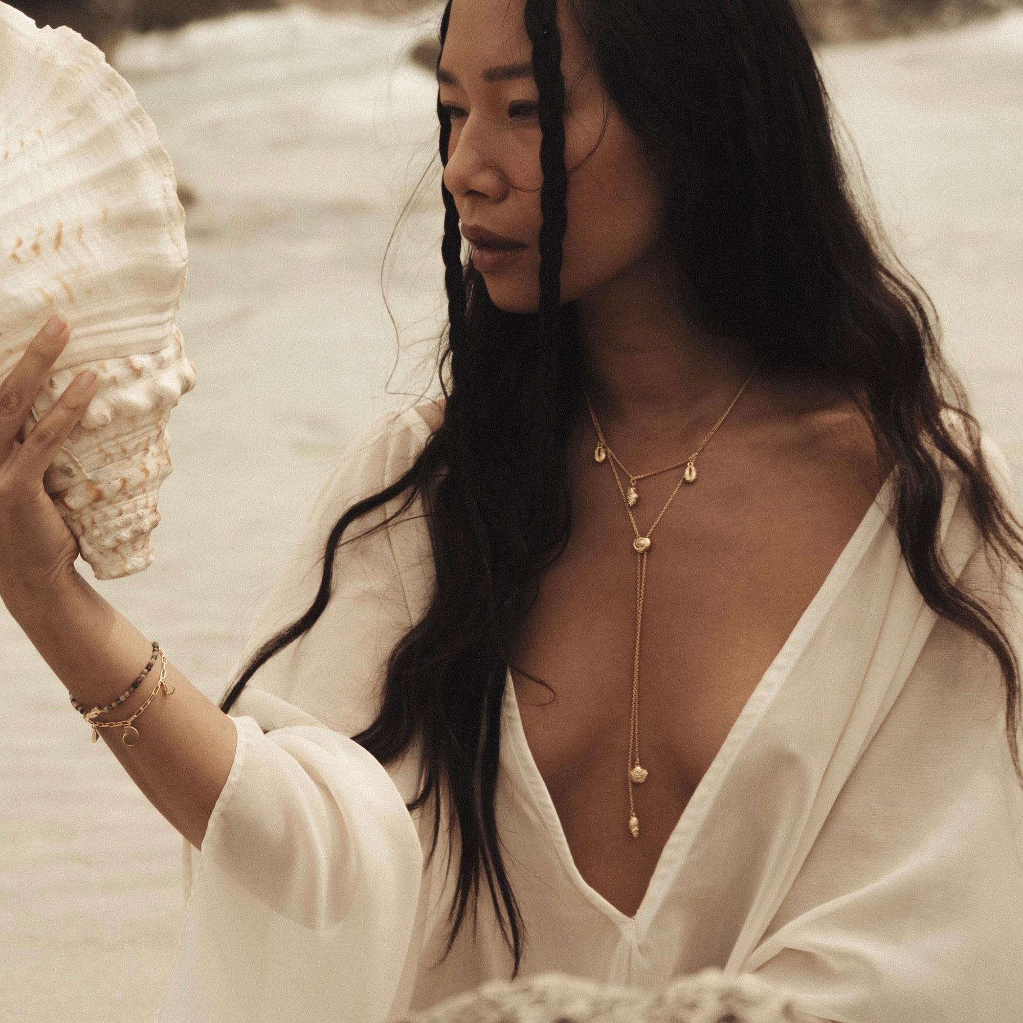 Inanna Spiral Bolero Necklace Gold