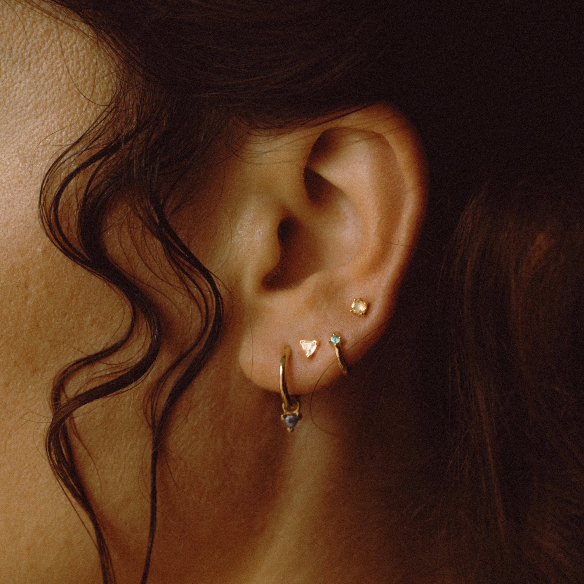 Birthstone Trillion Stud Solid Gold