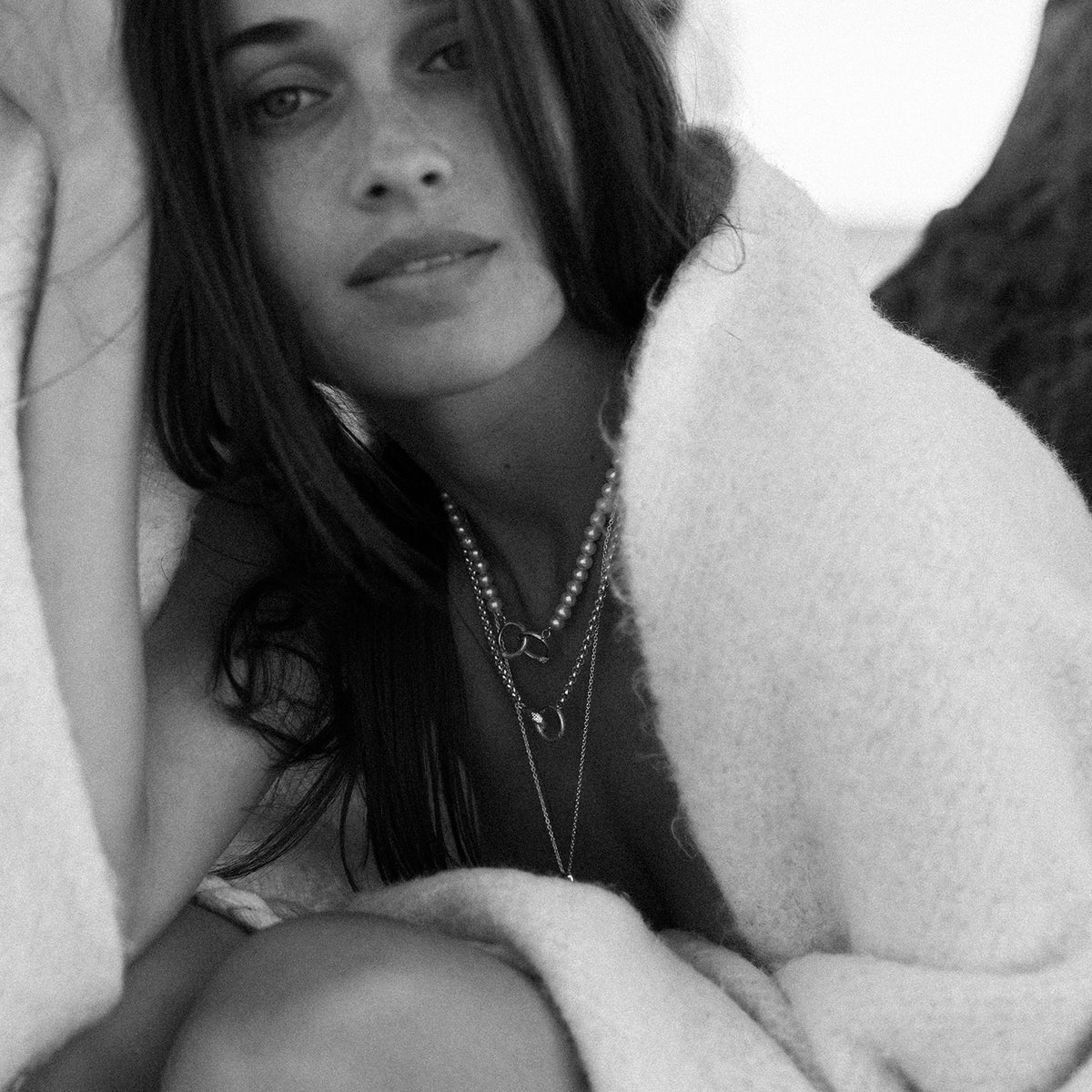 Ouroboros Pearl Necklace Silver