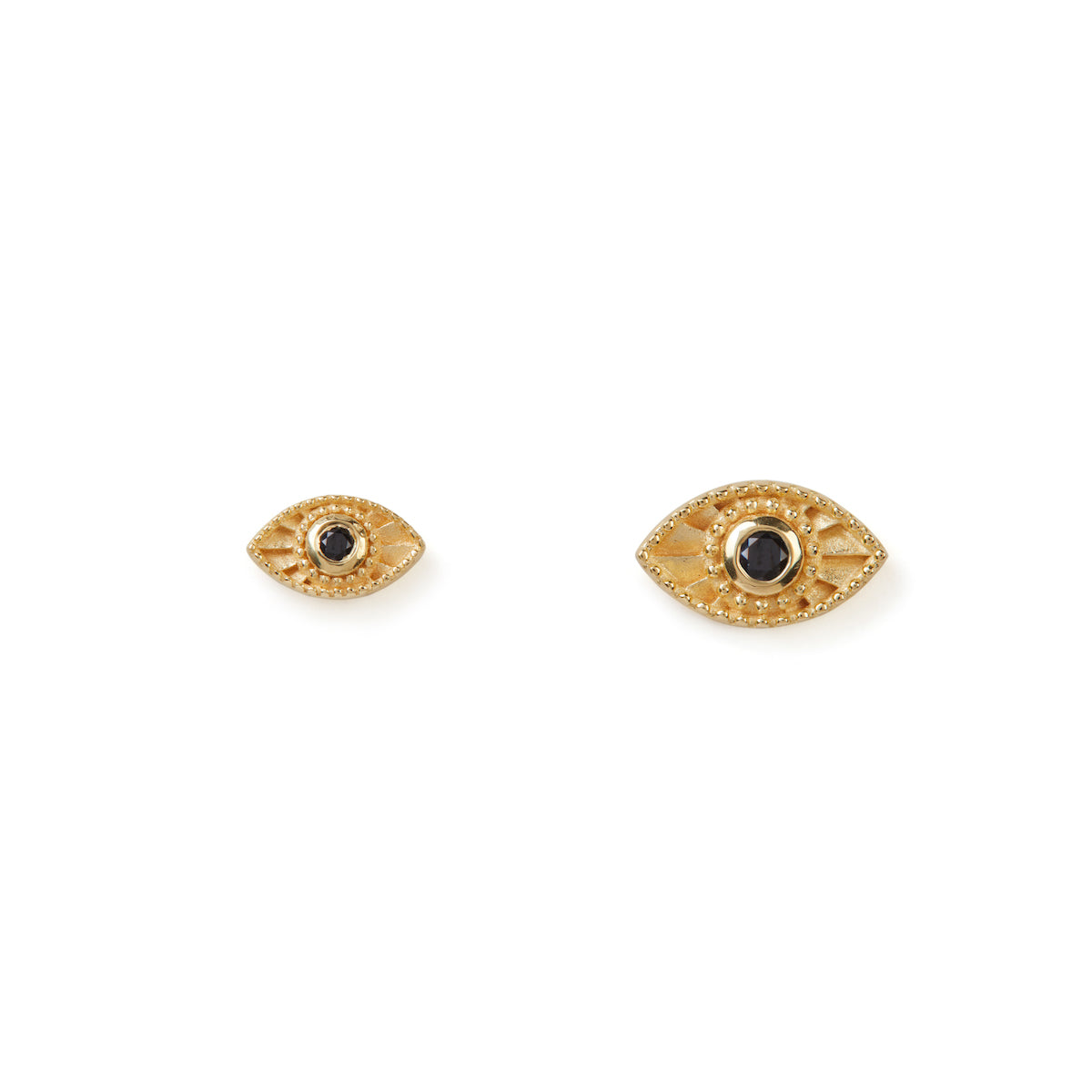 Rays Of Light Studs Black Sapphire Solid Gold