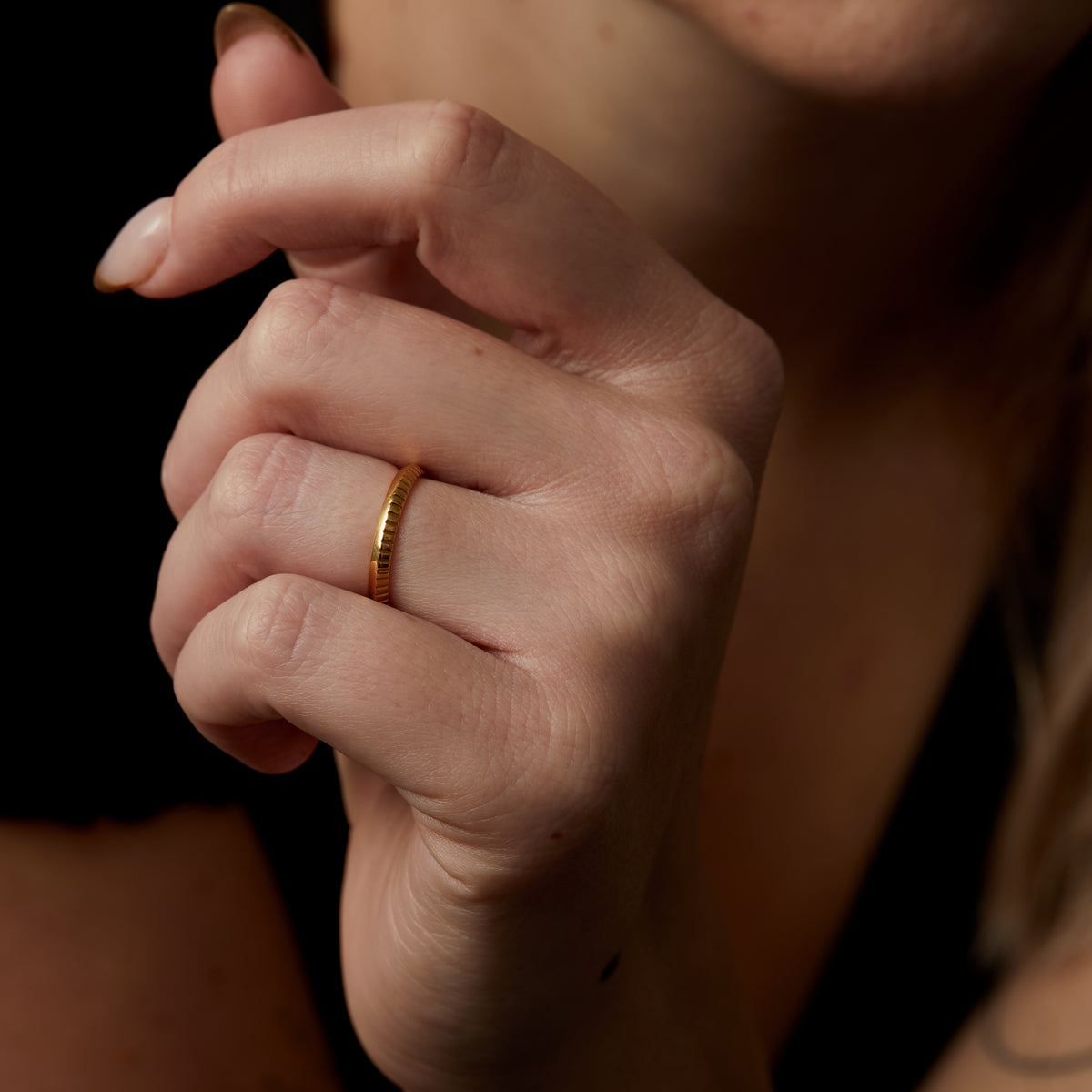 Knife Edge Engraved Ring Solid Gold