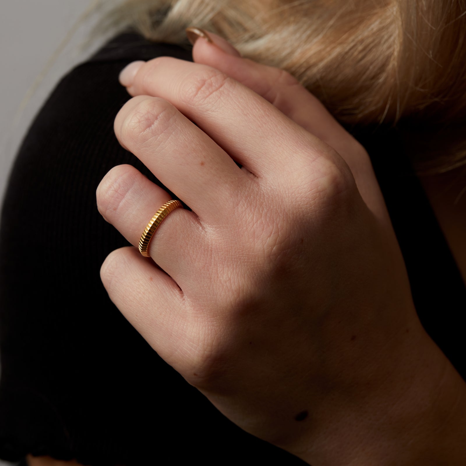 Knife Edge Double Engraved Ring Solid Gold