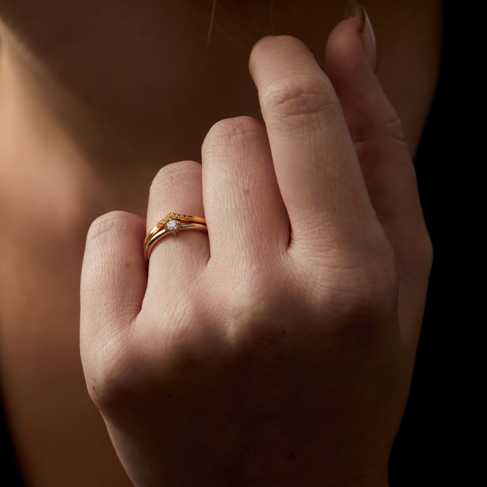 Birthstone Round Ring Solid Gold