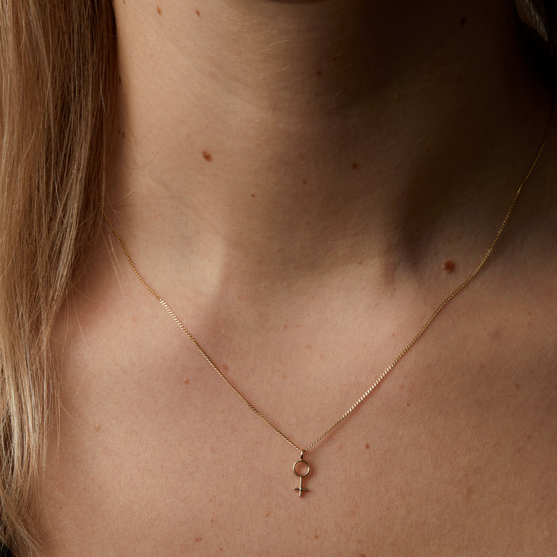 Venus Necklace Solid Gold