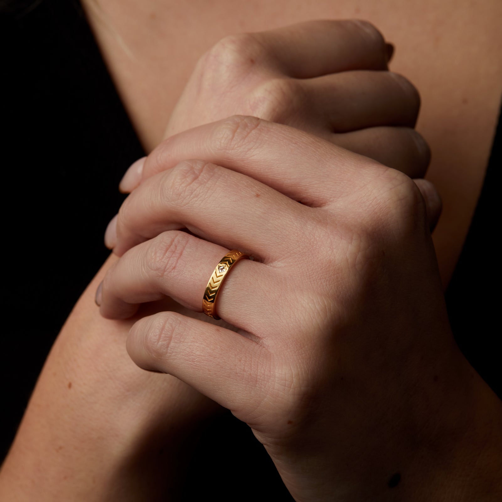 Union Ring Solid Gold