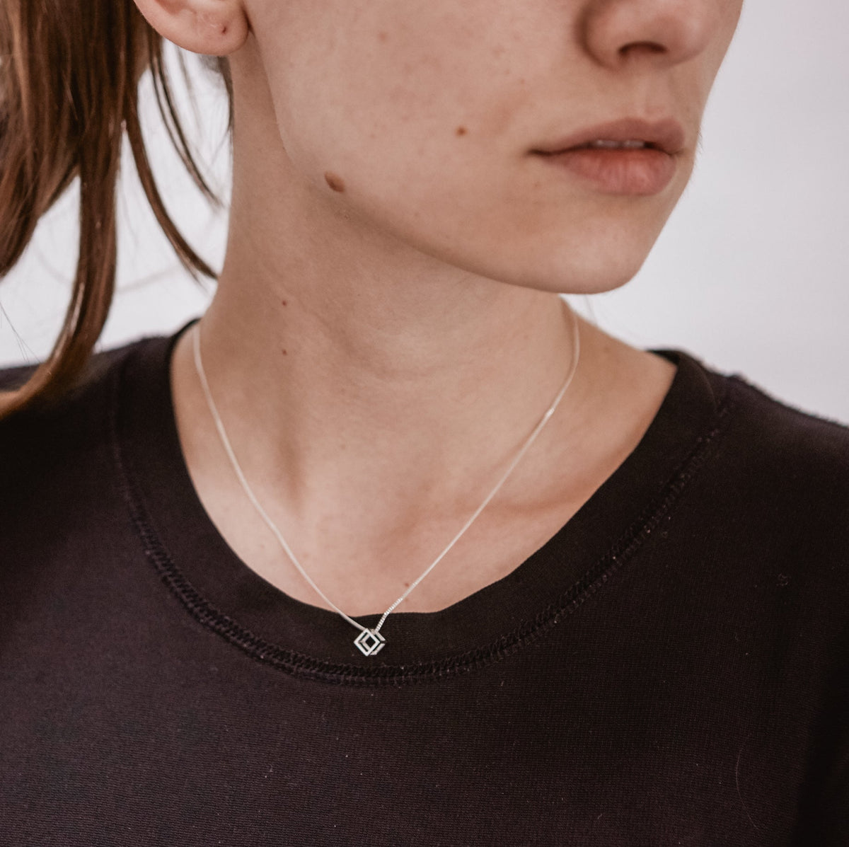 Cube Mini Necklace Solid Gold