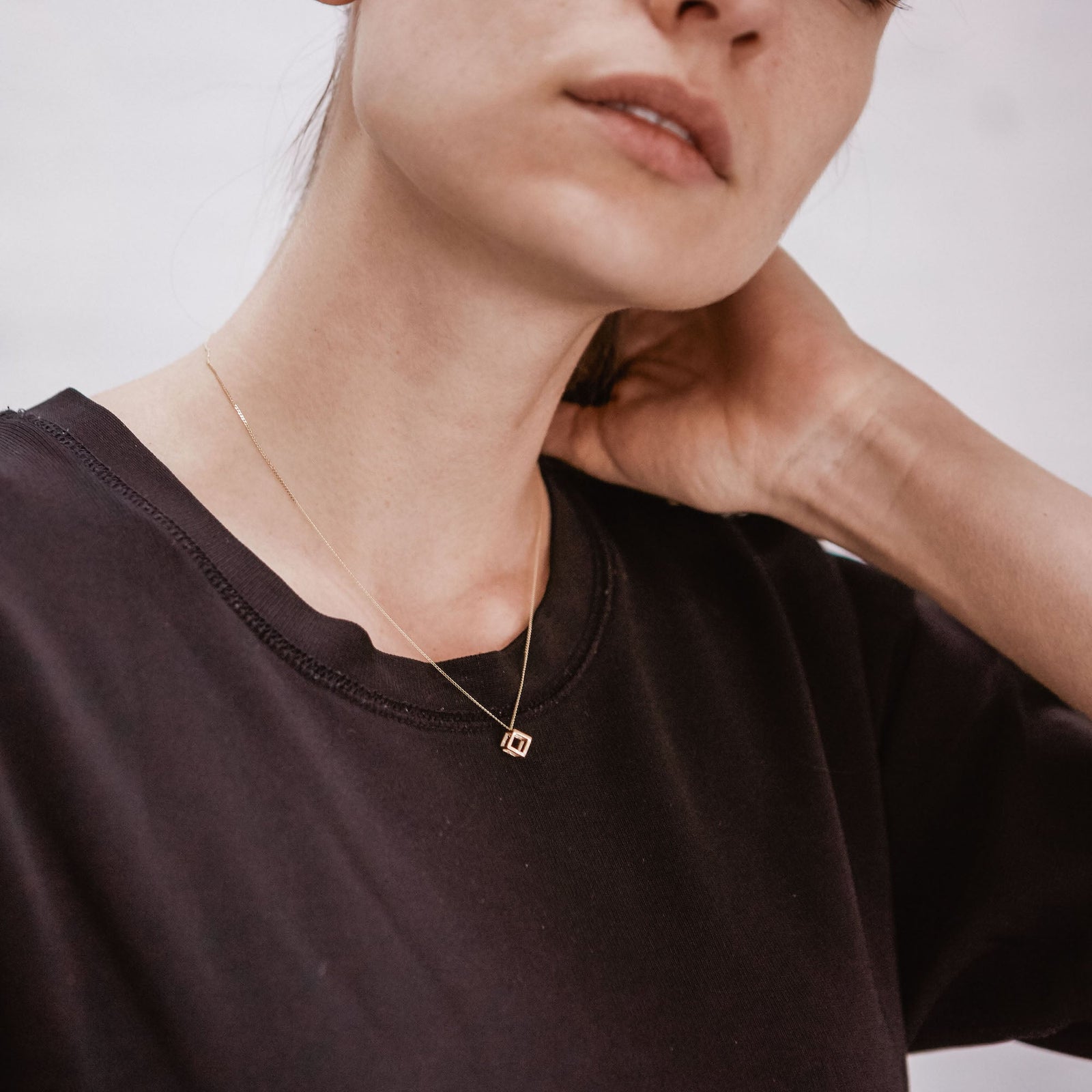 Cube Mini Necklace Solid Gold