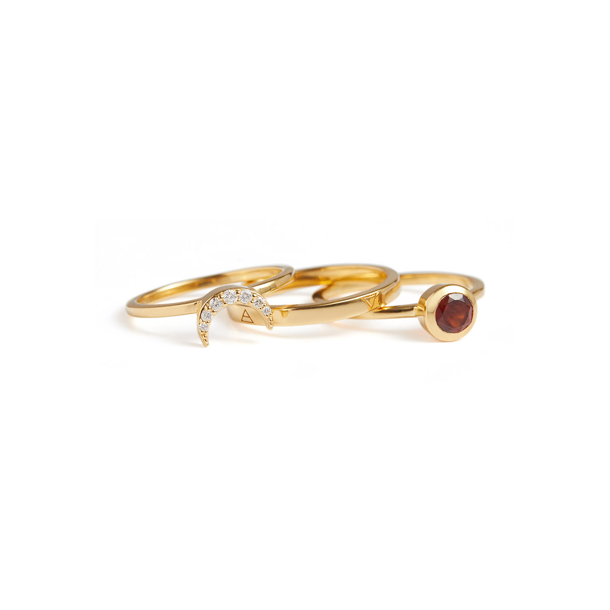 Eclipse Fine Stack Garnet Solid Gold
