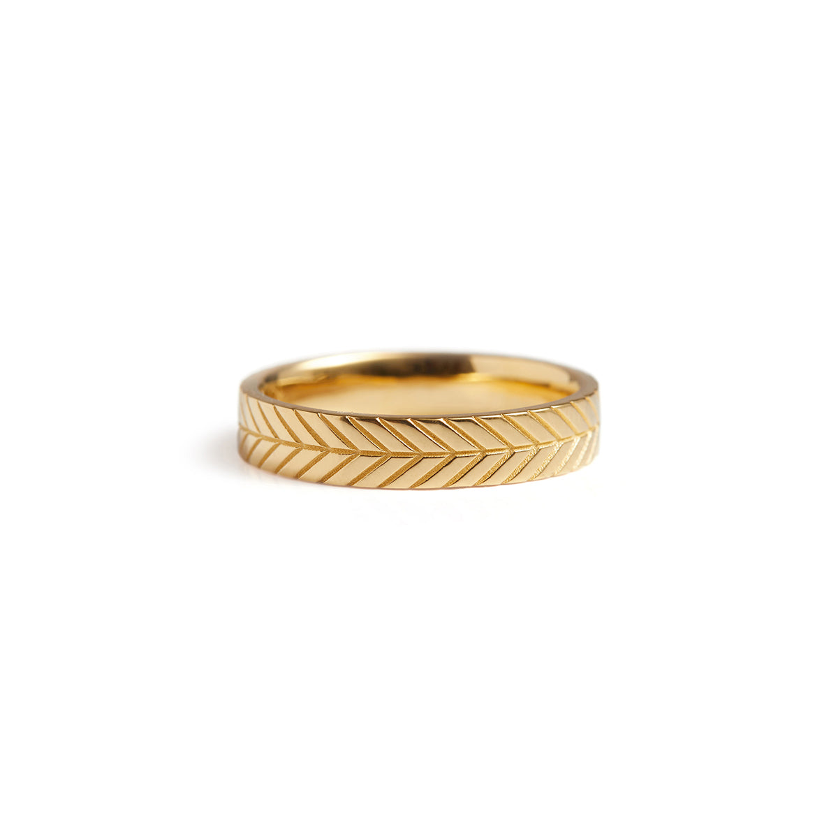 Chevron Ring Solid Gold