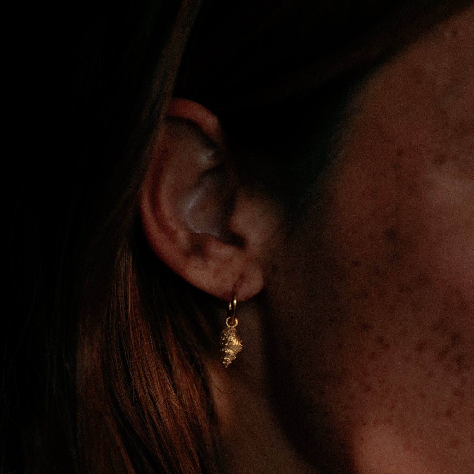 Thalassa Mini Hoop Earrings Solid Gold