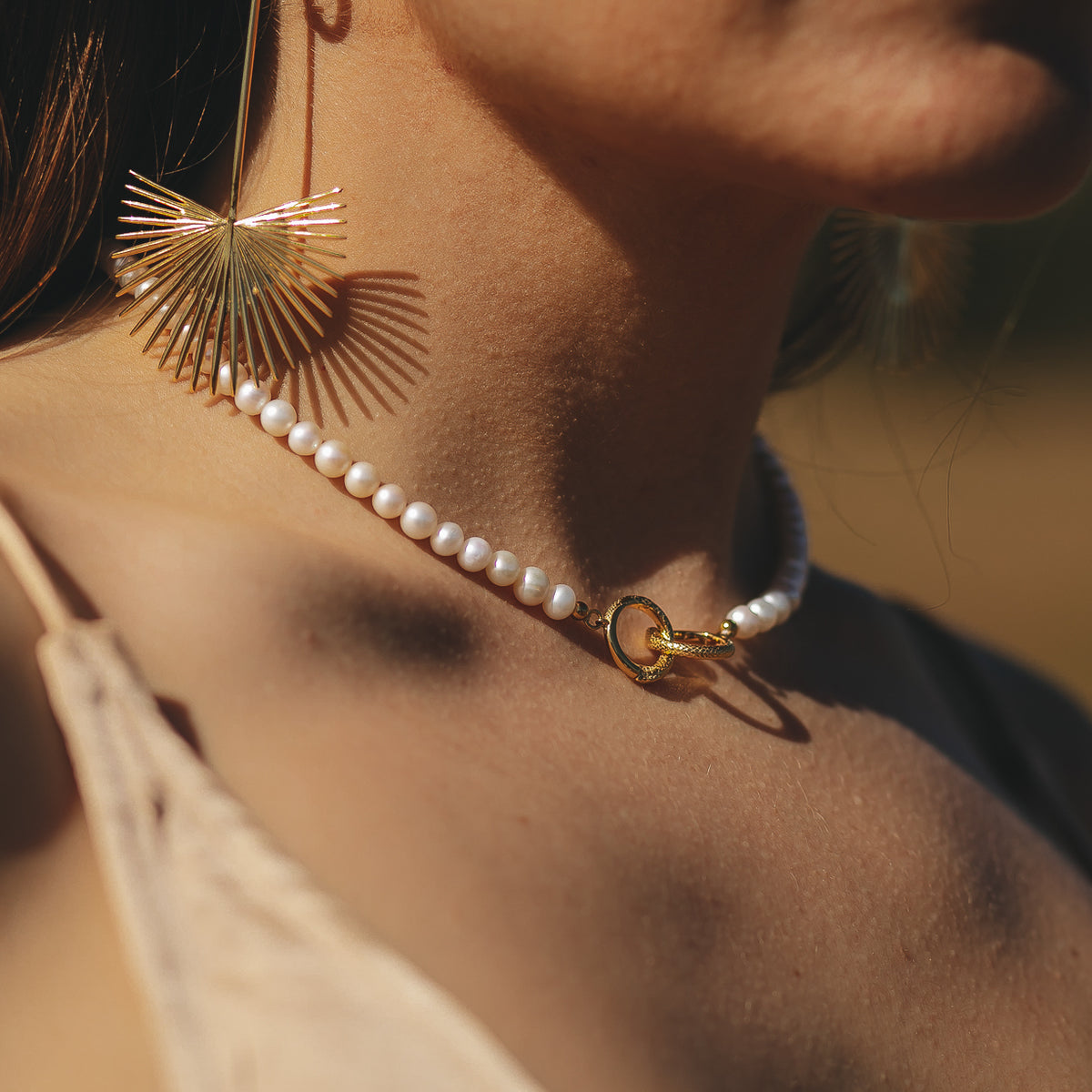 Ouroboros Pearl Necklace Gold