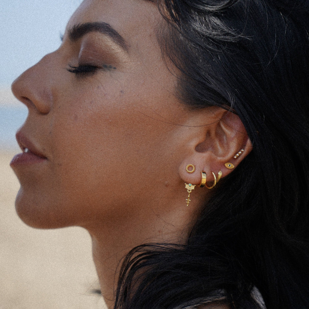 Four Elements Huggies Solid Gold