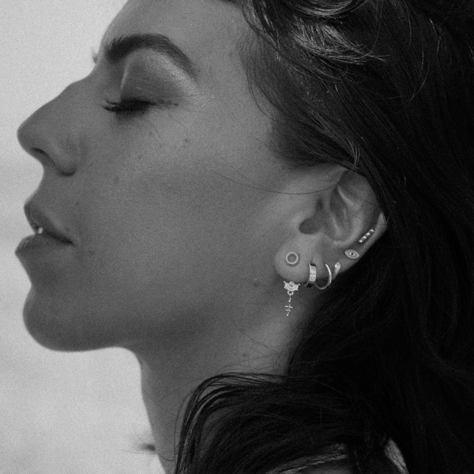 Four Elements Huggies Silver