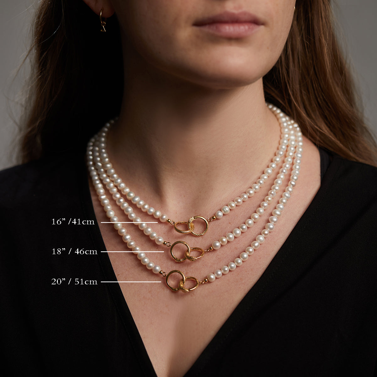 Ouroboros Pearl Necklace Gold