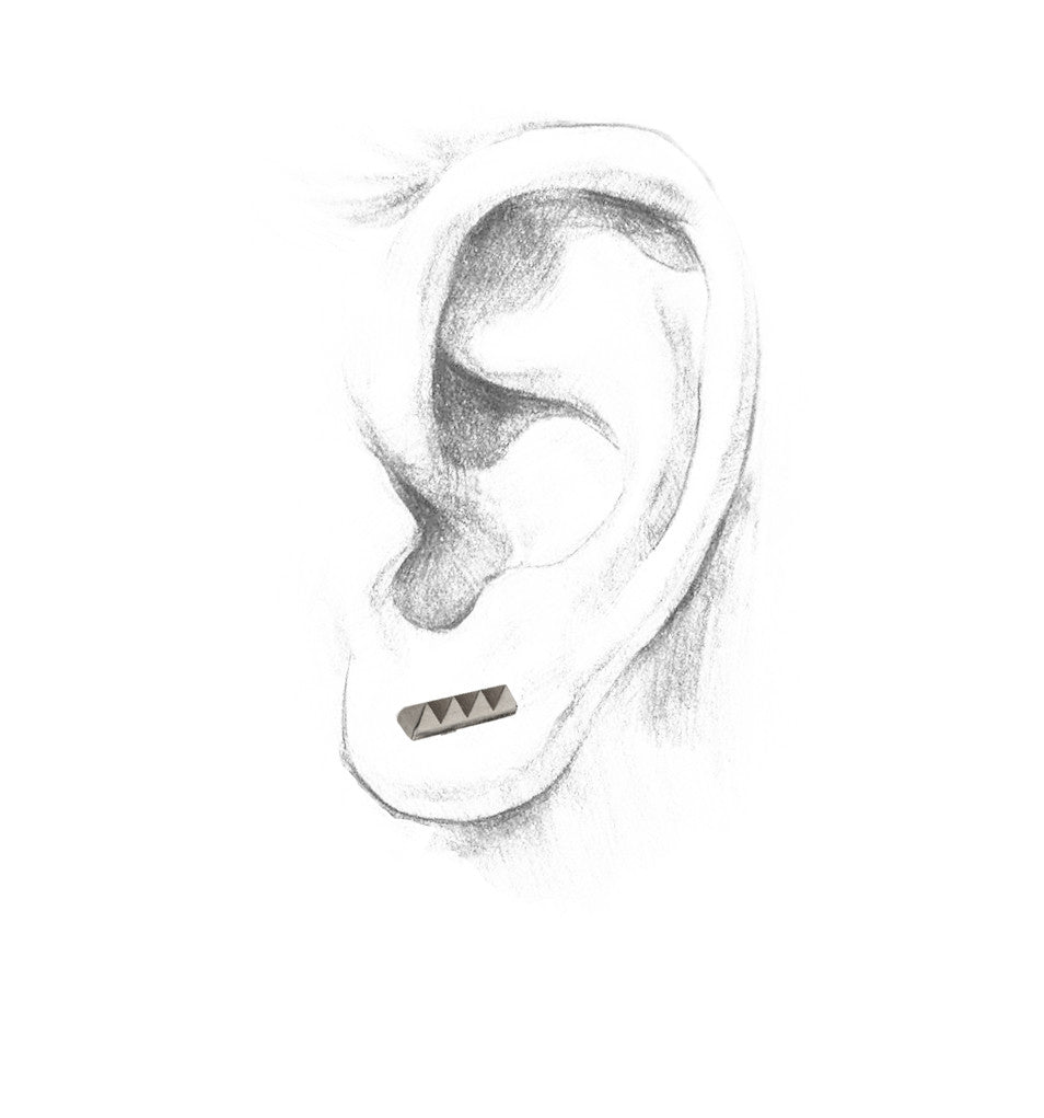 Mini Pyramid Row Studs