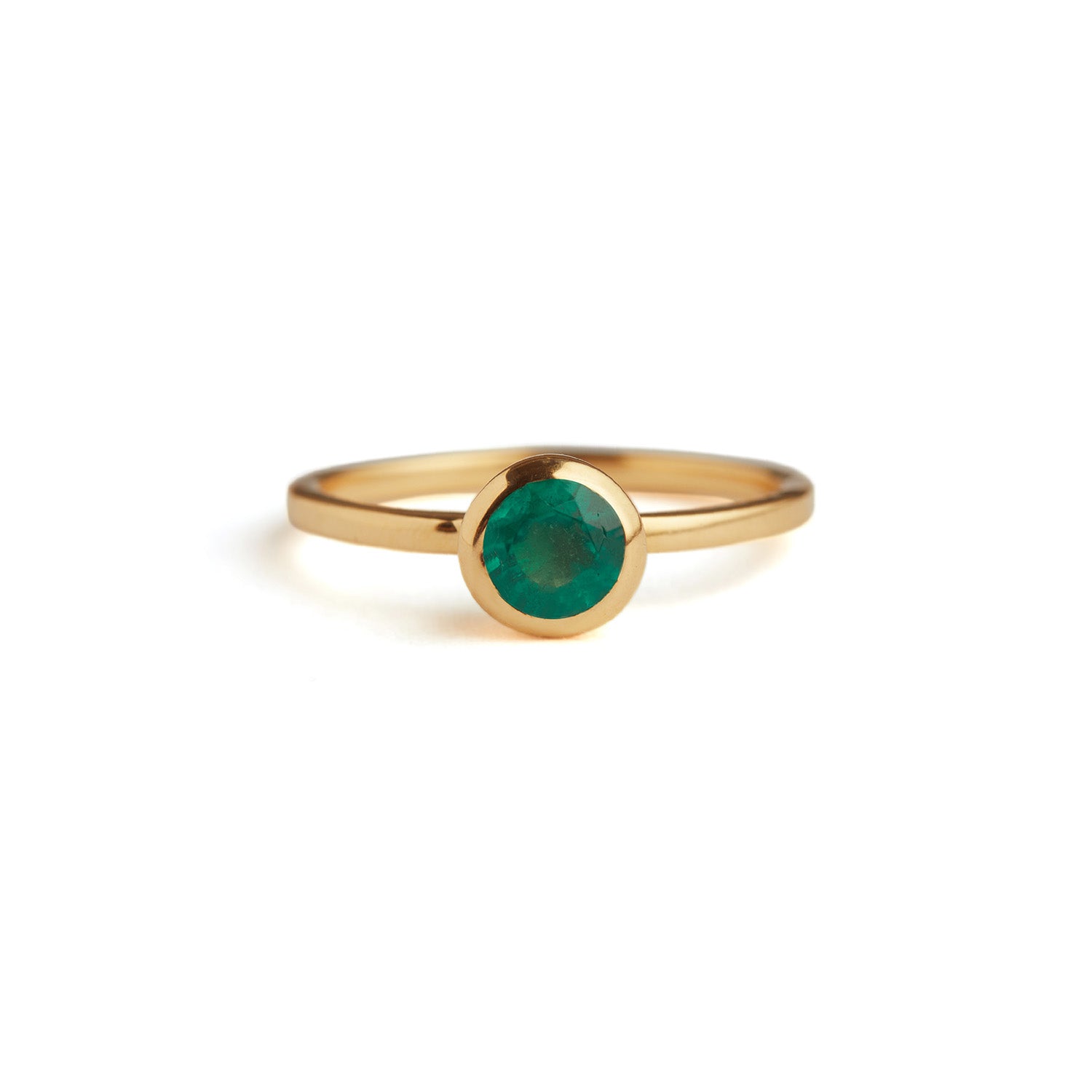 Solitaire Ring Solid Gold