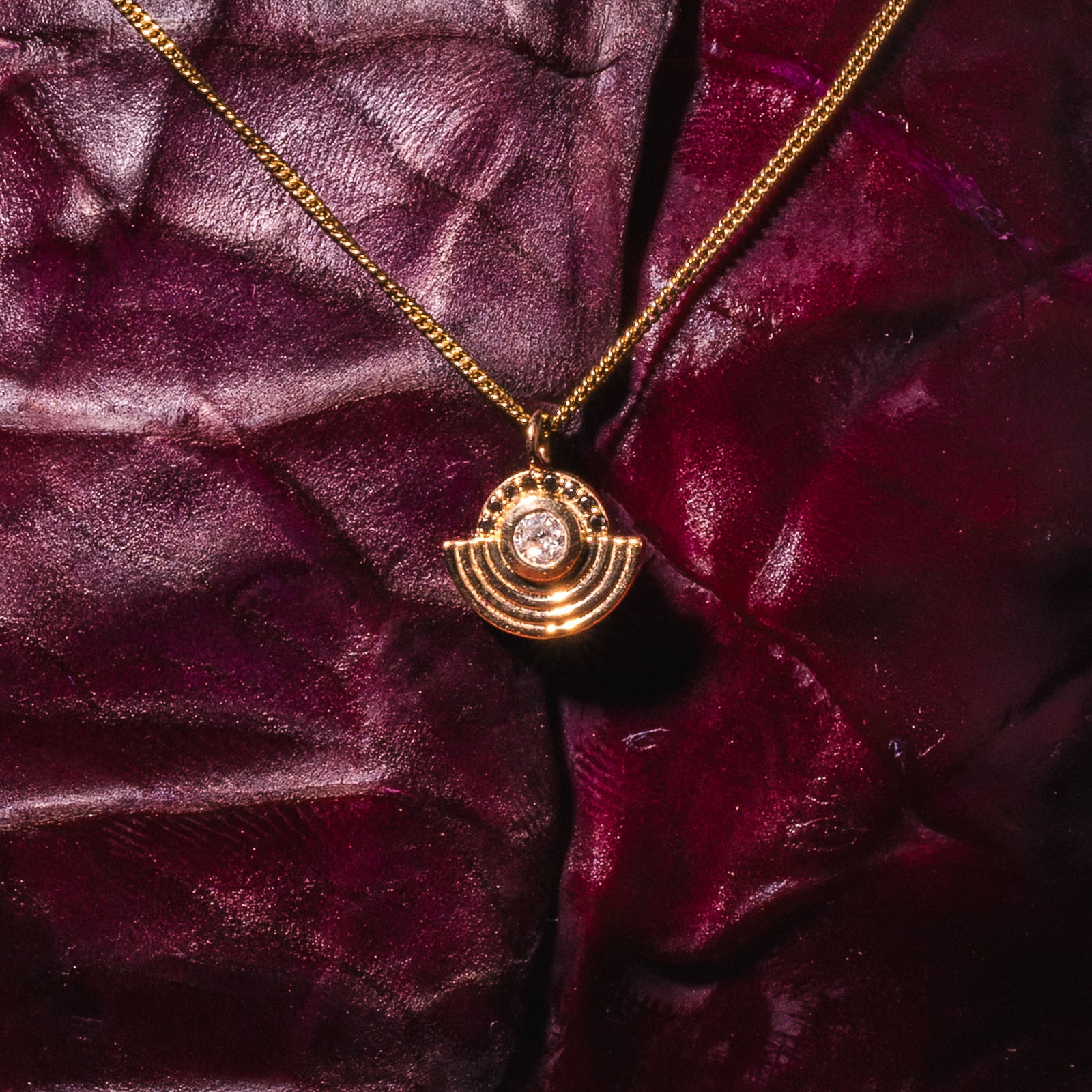 Interstellar Necklace White and Black Diamond Solid Gold