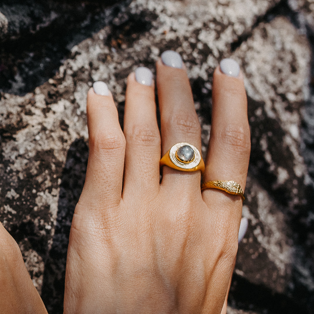 Astral Signet Ring with Labradorite Solid Gold