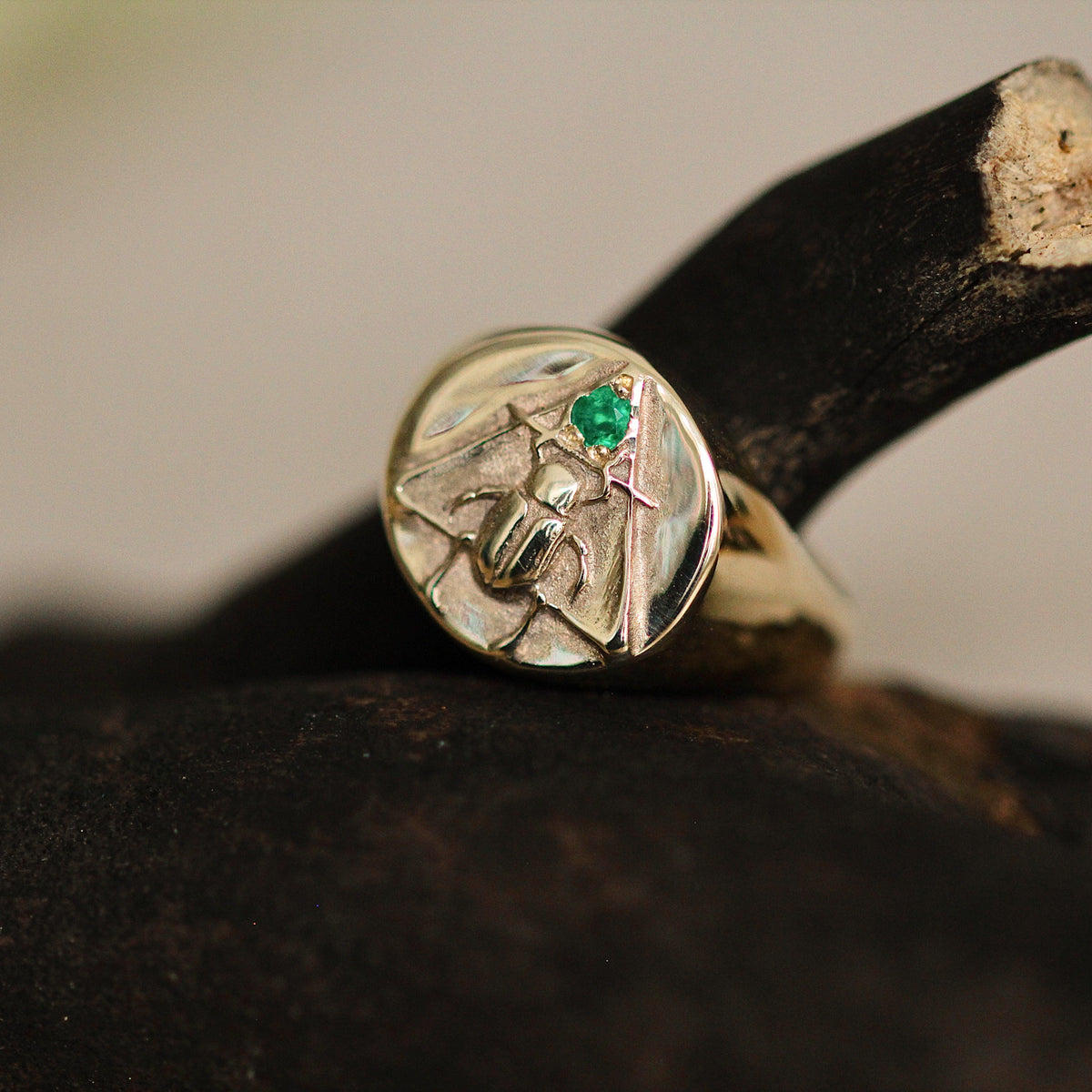 Scarab Signet Ring with Emerald Solid Gold