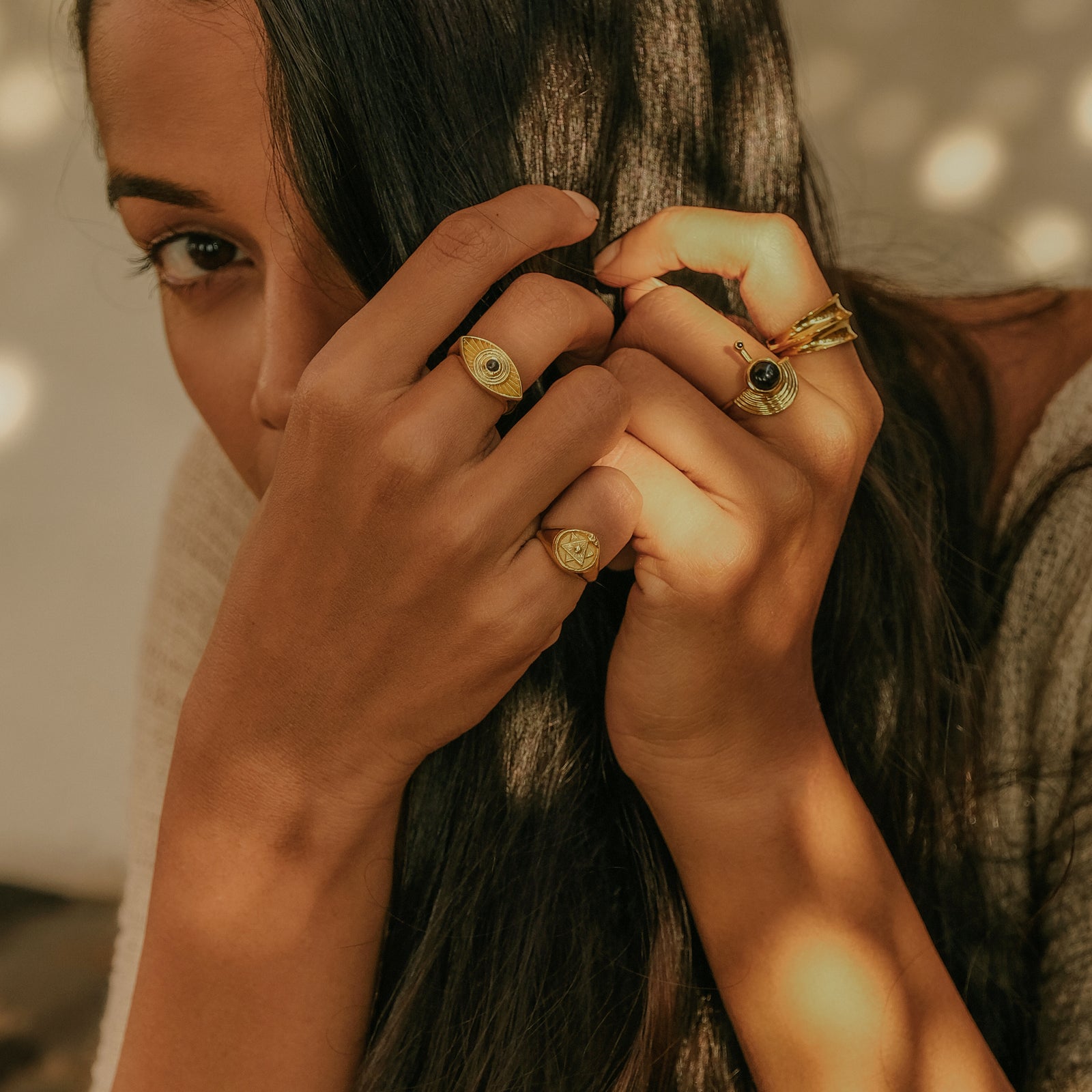 Athena Ring Solid Gold