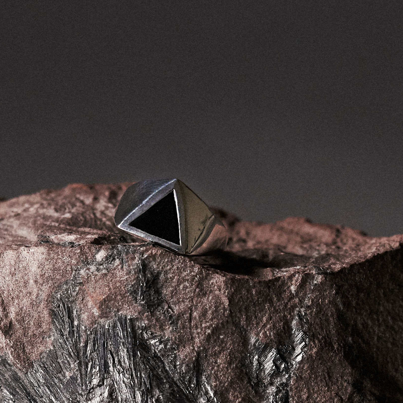 Pythagorus Onyx Ring Silver