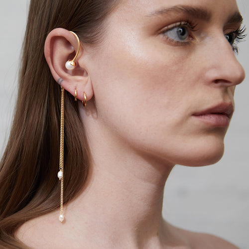 Amphi Pearl Ear Cuff Gold Rachel Entwistle