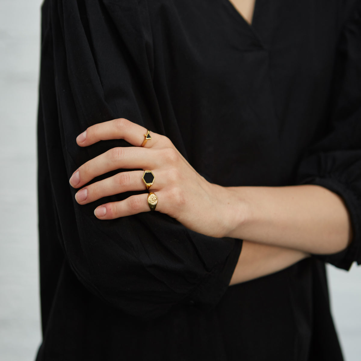 Creation Signet Ring Gold