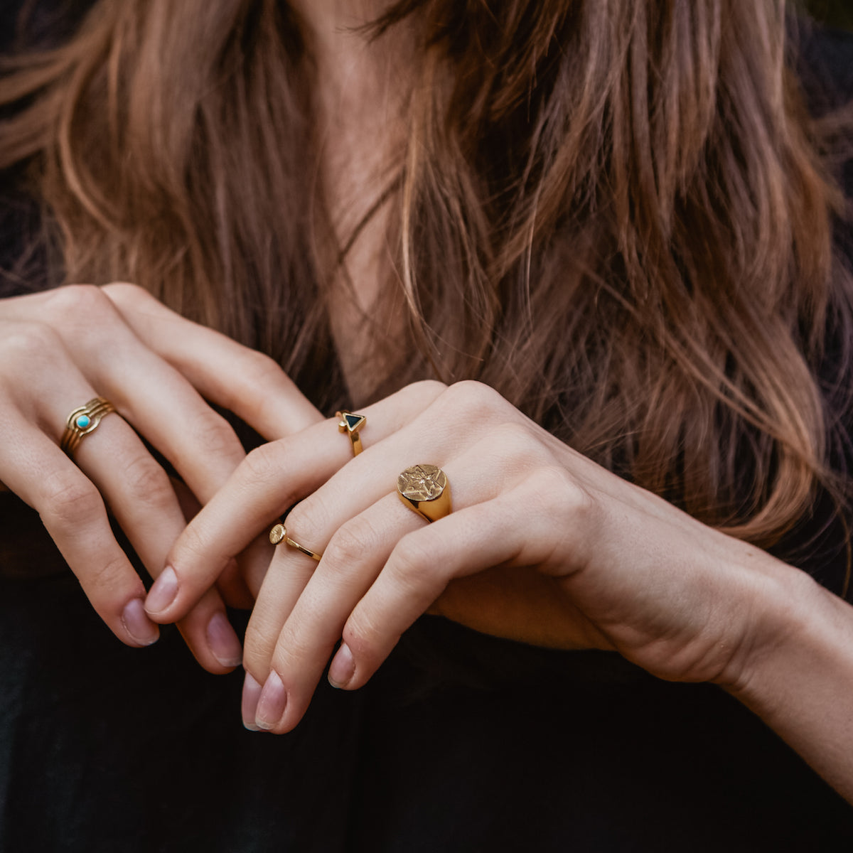 Lunar Signet Ring Gold