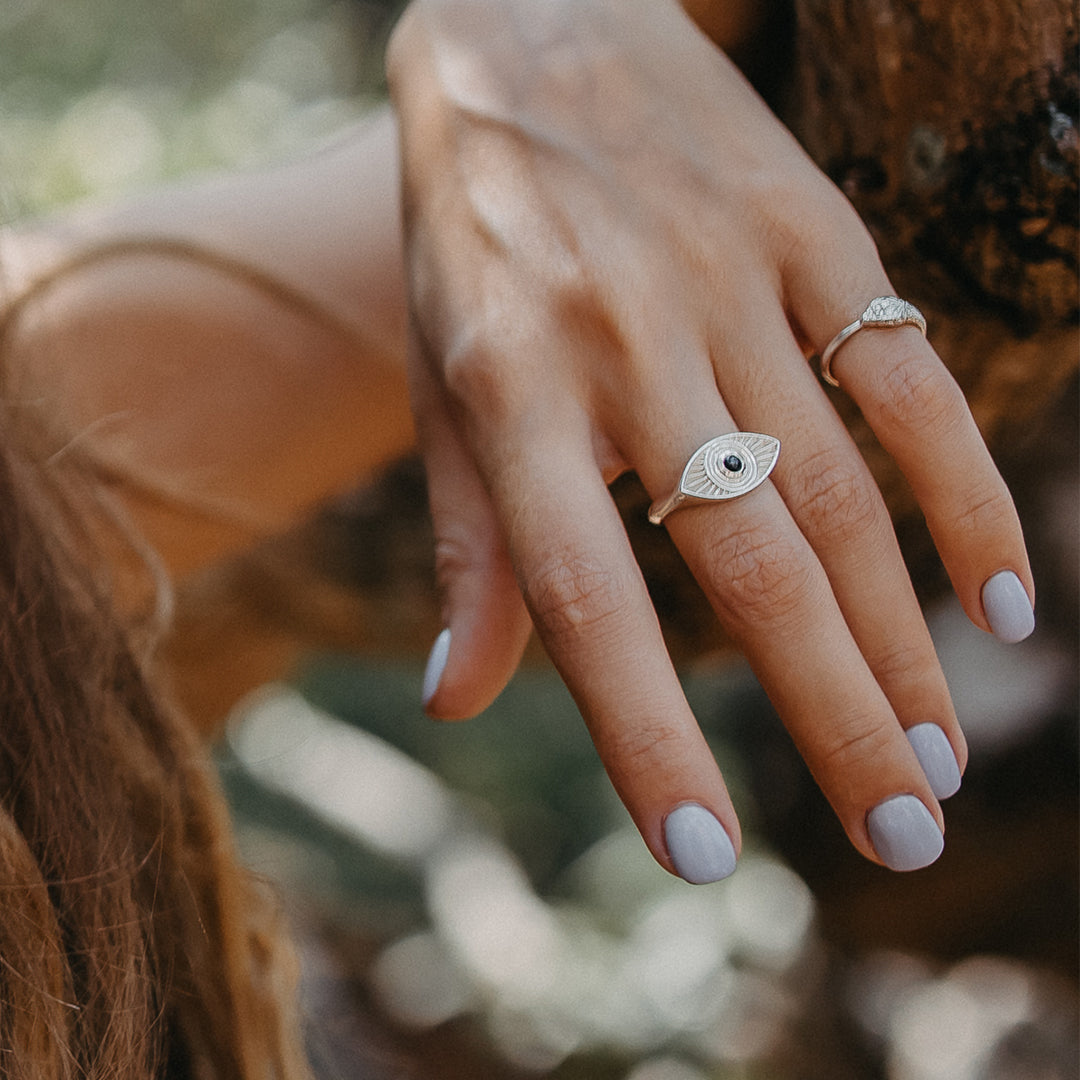 Rays Of Light Ring Silver- Black Onyx