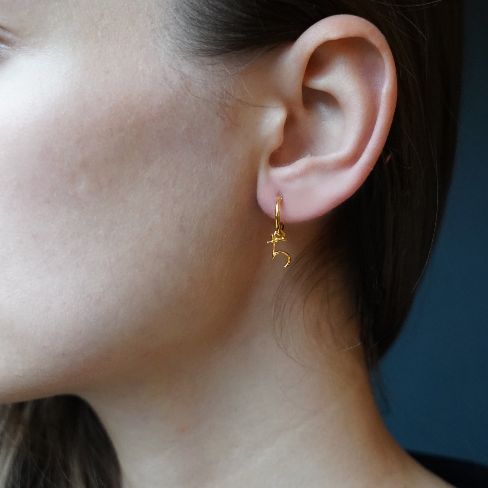 Saturn Mini Hoop Gold