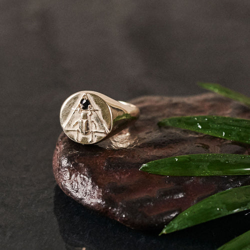 Scarab Ring with Sapphire Solid