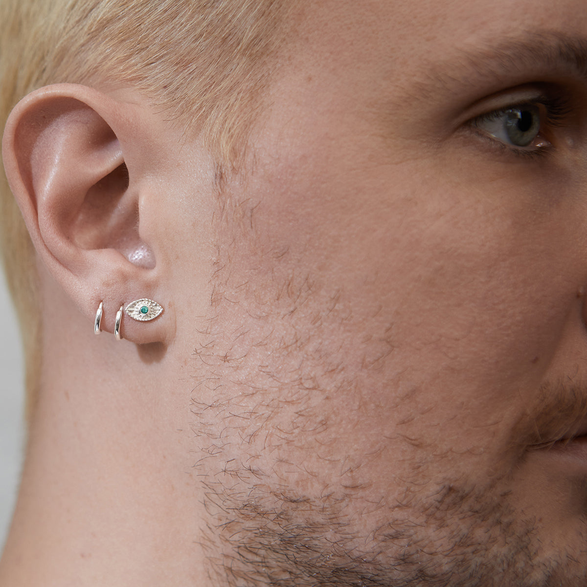 Rays Of Light Studs Silver - Black Sapphire