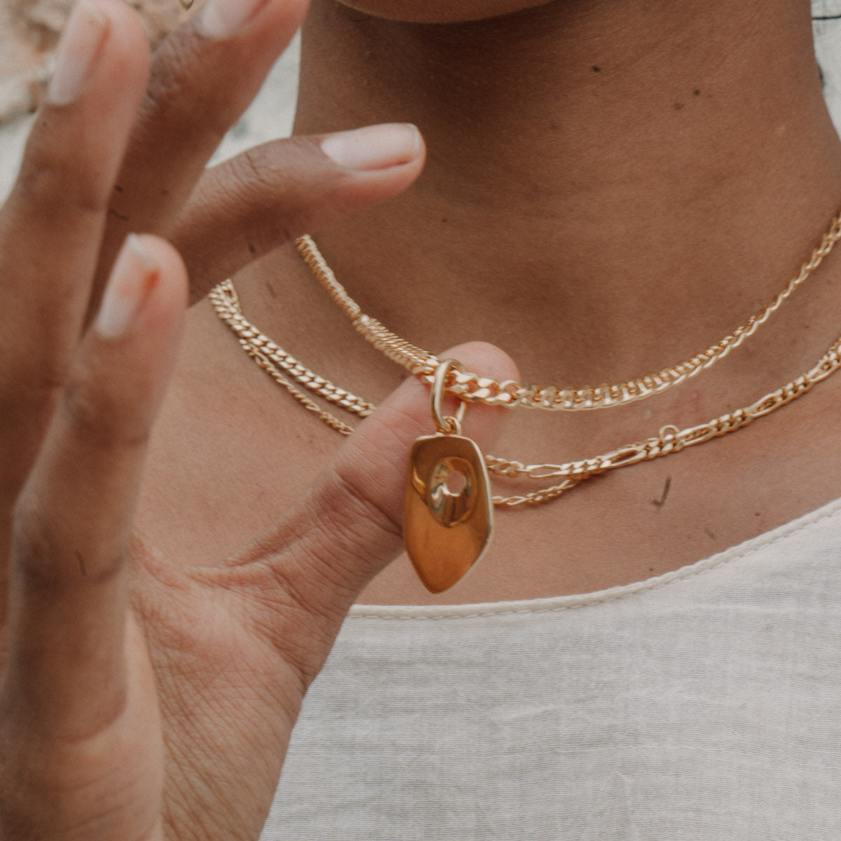 REnew - Theia Pendant Gold